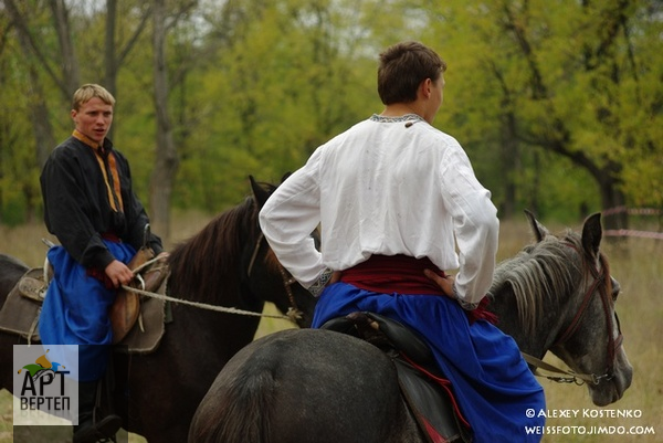 Фотозвіт з Козацького фестивалю «Самарська Покрова – 2010»