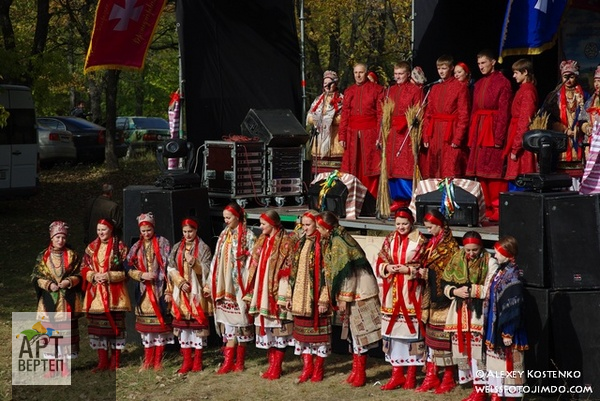 Фотозвіт з Козацького фестивалю «Самарська Покрова – 2010»