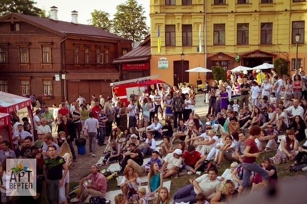 Фотозвіт з фестивалю «Андріївський Узвіз» 2012