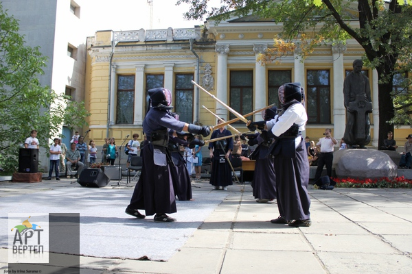 Гончарне коло 2012