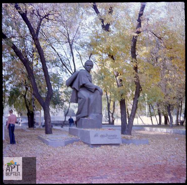 Пам'ятники. Дніпропетровськ