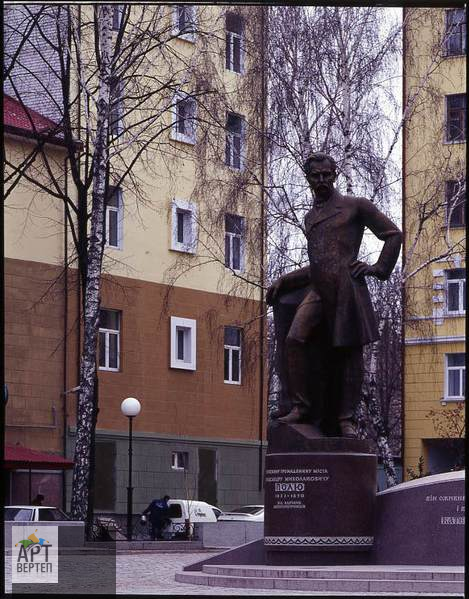 Пам'ятники. Дніпропетровськ