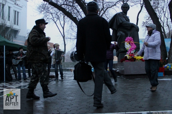 Гурт «Вертеп» заспівав гайдамацьких пісень до 199-ї річниці з Дня Народження Тараса Григоровича