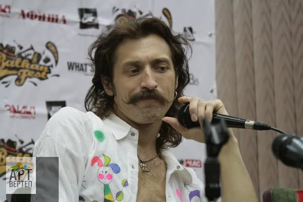 Вalkanfest-2009: прес-конференція з Євгеном Гудзем, гурт Gogol Bordello (4.12.09)
