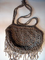 Аліна і Каріна Гаєві. Cумка